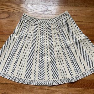 BCBG really cute skirt